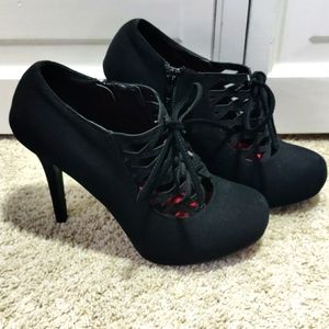 9 Black Madeline Girl